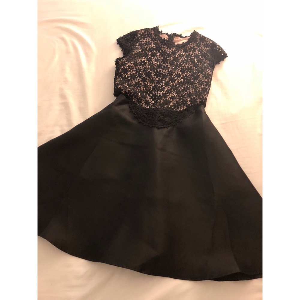 Black dress with side cut